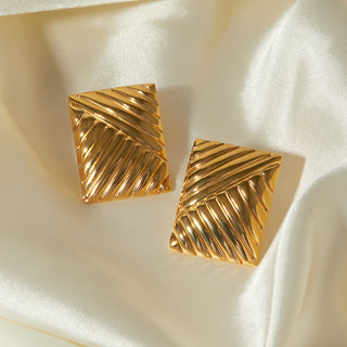 BOSS SQUARE EARRINGS GOLD