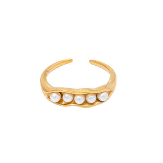 maggie-pearl-ringe-gold