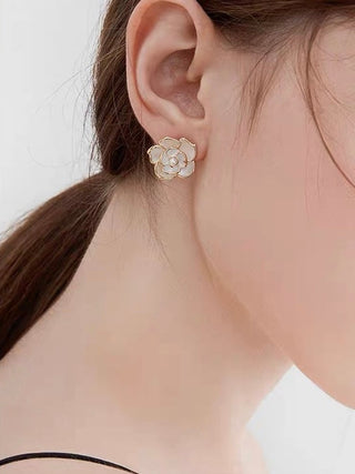 ELEGANT CAMELLIA EARRINGS